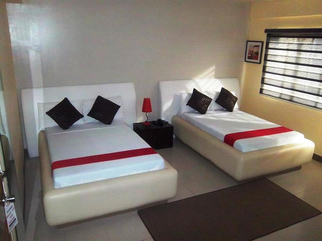 Hotel Cara Lipa City Quarto foto