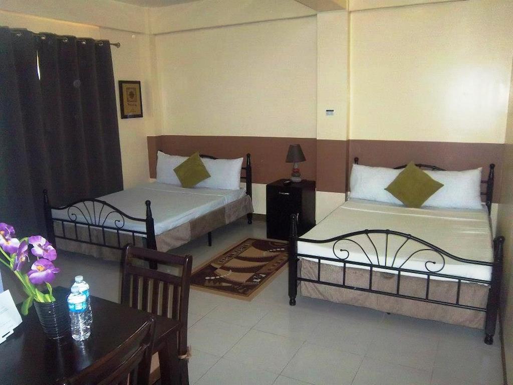 Hotel Cara Lipa City Quarto foto