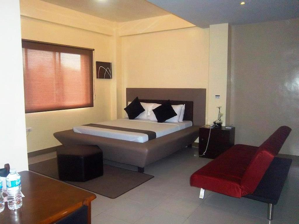 Hotel Cara Lipa City Exterior foto